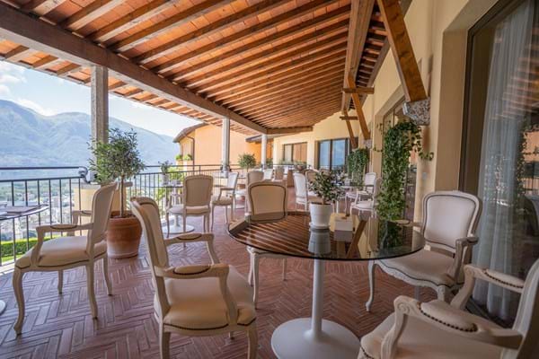 Ristorante gourmet cucina mediterranea Wellnesshotel Albergo per vacanze Boutique hotel Hotel di lusso Villa Orselina Locarno Lago Maggiore Ticino Svizzera