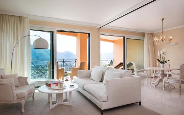 Panorama Corner Suite Ferien hotel Boutique hotel Luxushotel Villa Orselina Locarno Lago Maggiore Tessin Schweiz